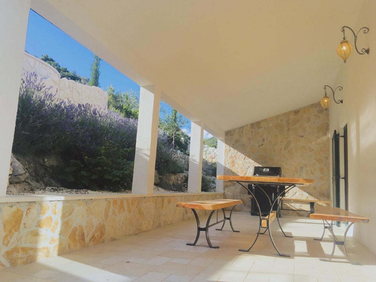 Villa Nerium Seget Vranjica Exterior photo